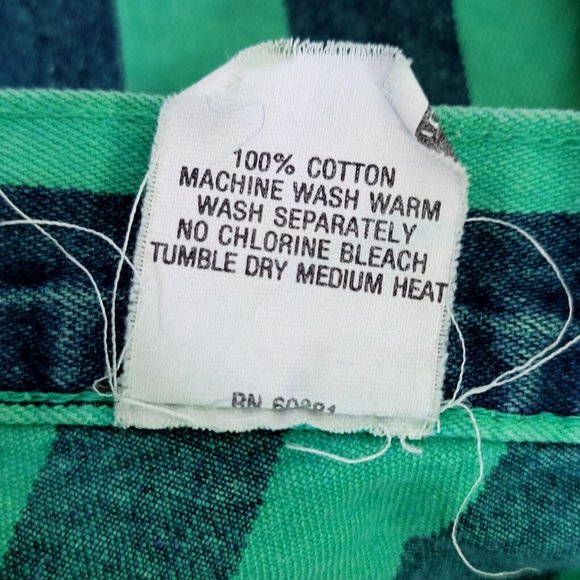 Vintage 90s Cherokee Juniors 13 Green Vertical Striped Denim Long Bermuda Shorts - Picture 6 of 6